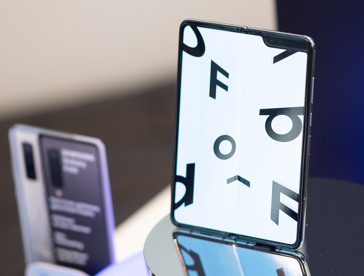 Galaxy Fold Samsung smartphone