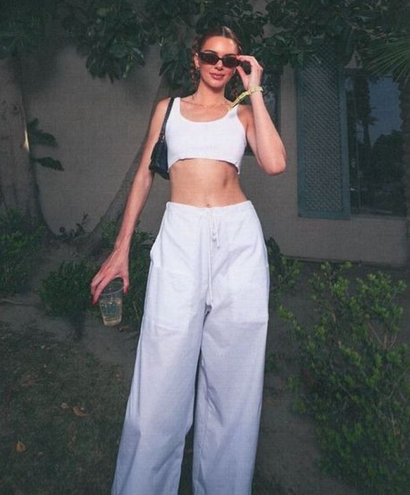 Kendall Jenner am Coachella 2022 in Normcore