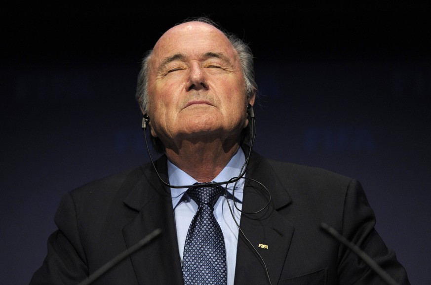 Nur Sepp Blatter konnte Sepp Blatter in die Knie zwingen.<br data-editable="remove">