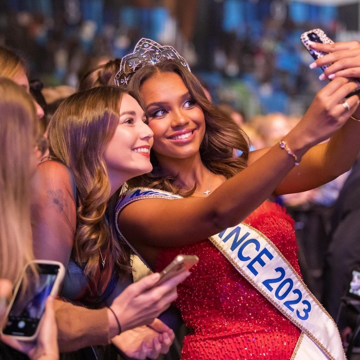 Avant de dire qu'être Miss France, c'est trop faciiiiile, passez le test officiel de culture générale du concours de beauté.