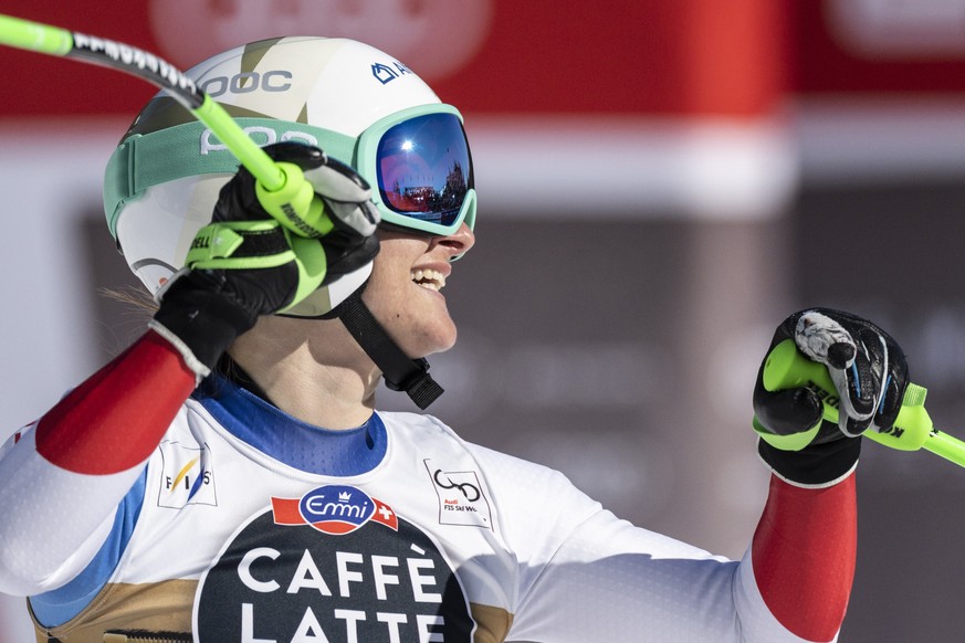 epa09786356 Priska Nufer of Switzerland reacts in the finish area of the women&#039;s Downhill race at the FIS Alpine Ski World Cup in Crans-Montana, Switzerland, 26 February 2022. EPA/ALESSANDRO DELL ...