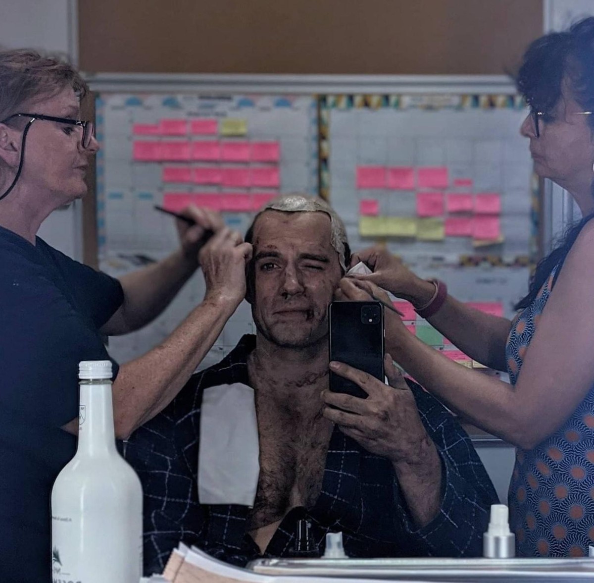 behind the scenes
henry cavill
witcher

https://www.instagram.com/p/CEHjm2fhihN/?utm_source=ig_web_copy_link