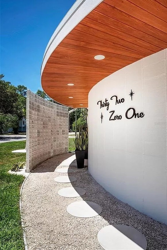 design ikone architektur mid-century retro immobilien villa wohnen https://www.zillow.com/homedetails/3201-Peachtree-St-Sarasota-FL-34231/47501339_zpid/?utm_source=zillowgonewild&amp;utm_medium=zillow ...