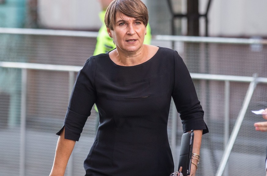epa05552847 Dutch Minister of Foreign Trade and Development Cooperation Lilianne Ploumen (L) arrives for the Informal Meeting of EU Trade Ministers in Bratislava, Slovakia, 23 September 2016. EPA/JAKU ...
