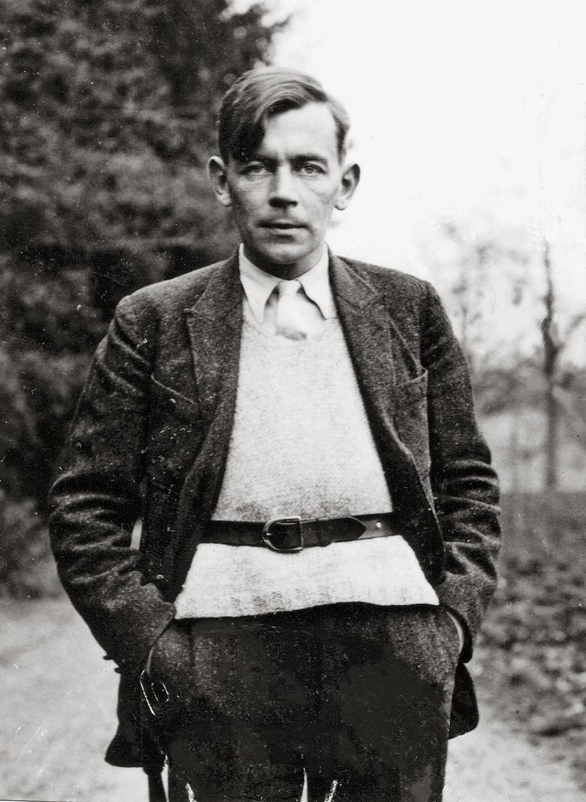 Friedrich Glauser in der Psychiatrischen Klinik in Münsingen (BE), 1931.
https://commons.wikimedia.org/wiki/File:Glauser_1.jpg