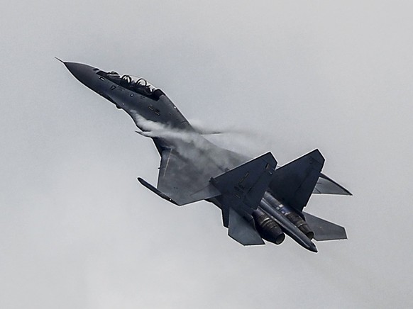 epa05973413 (FILE) - A Royal Malaysian Air Force Sukhoi SU-30 fighter jet during an aerial preview in Singapore, 14 February 2016 (reissued 19 May 2017). According to media reports on 19 May 2017, the ...