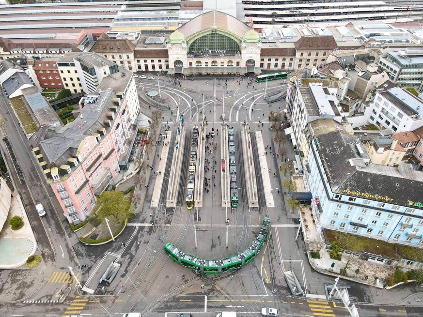 Tatort aus Drohnenperspektive: der Centralbahnplatz.