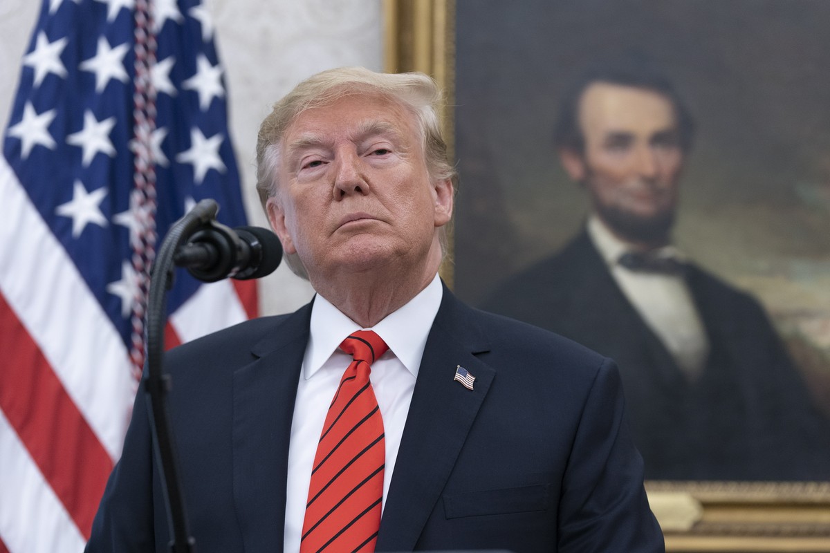 epa07883422 US President Donald J. Trump speaks to the media after participating in the Ceremonial Swearing-in of Gene Scalia as the Secretary of Labor at the White House, Washington, DC, USA, 30 Sept ...