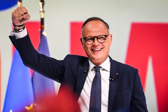 July 5, 2026, Paris, France, France: The president of French right-wing party Horizons, former Prime Minister and presidential candidate for 2027 Edouard Philippe during his campaign rally at Adidas A ...