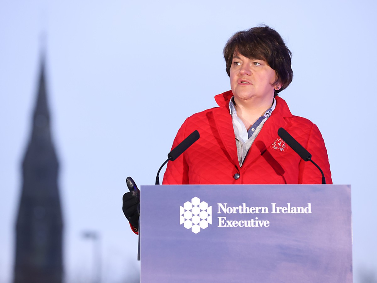 HANDOUT - Arlene Foster ist Regierungschefin von Nordirland. Foto: Kelvin Boyes/Press Eye/PA Wire/dpa - ACHTUNG: Nur zur redaktionellen Verwendung und nur mit vollst�ndiger Nennung des vorstehenden Cr ...