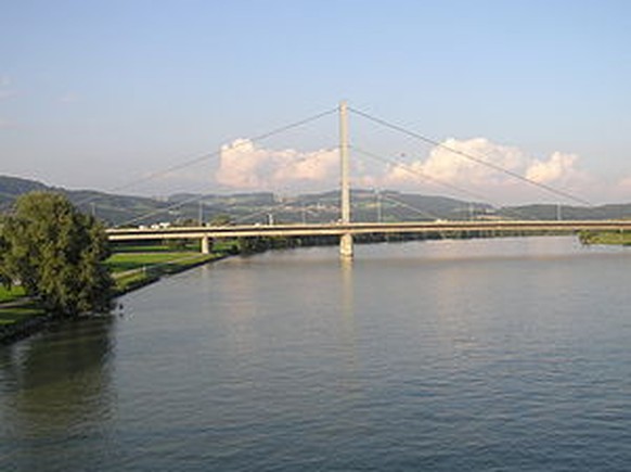 Die VÖEST-Brücke in Österreich und alle weiteren werden regelmässig kontrolliert.