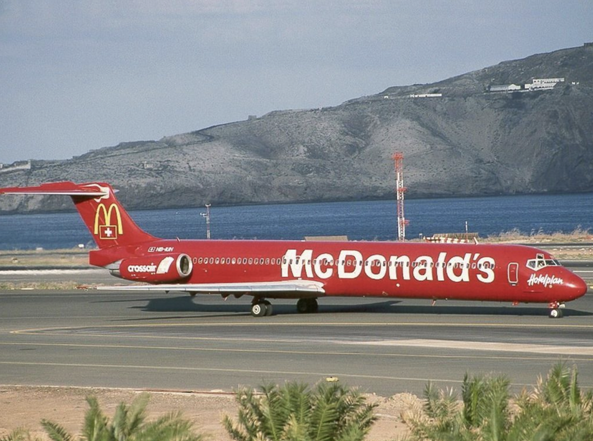 McPlane Hotelplan Crossair McDonald's