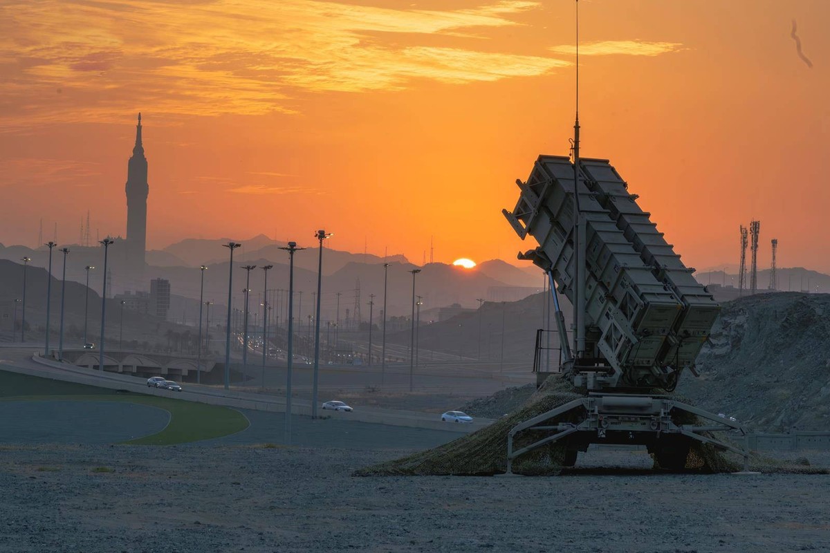Saudi air defense forces secure Hajj holy sites in Mecca Saudi air defense forces enhance their readiness to protect the airspace over the holy sites in Mecca, Saudi Arabia, on May 26, 2026, ahead of  ...