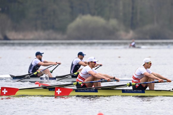 HANDOUT - Roman Roeoesli, rechts, und Barnabe Delarze, links, im Halbfinal im Doppelzweier an der Ruder-Europameisterschaften in Varese, Italien, am Samstag, 10. April 2021. (SWISS ROWING/Detlev Seyb) ...