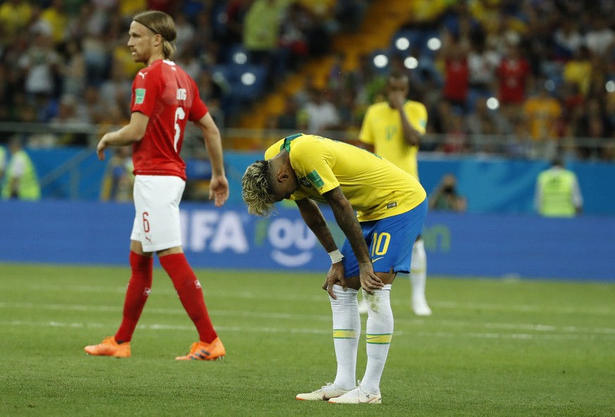 epa06817095 Neymar of Brazil reacts during the FIFA World Cup 2018 group E preliminary round soccer match between Brazil and Switzerland in Rostov-On-Don, Russia, 17 June 2018.

(RESTRICTIONS APPLY: ...