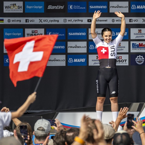 Silver medalist Jasmin Liechti of Switzerland reacts on the podium after the Women&#039;s U23 Individual Time Trial race at the 2024 UCI Road and Para-cycling Road World Championships in Zurich, Switz ...