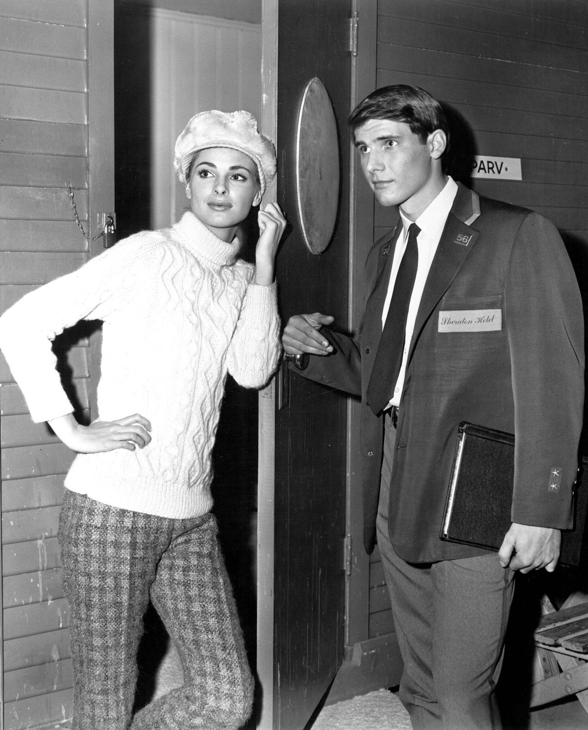 DEAD HEAT ON A MERRY-GO-ROUND, Camilla Sparv, Harrison Ford, 1966 Courtesy Everett Collection PUBLICATIONxINxGERxSUIxAUTxONLY Copyright: xCourtesyxEverettxCollectionx MBDDEHE EC001