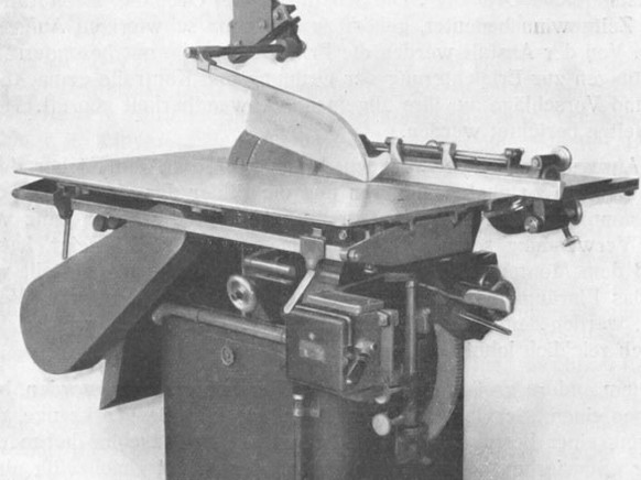 Kreissäge mit neuer automatischer Schutzabdeckung aus dem Jahre 1937: Damals lag der Fokus der Unfallprävention auf der Technik.&nbsp;