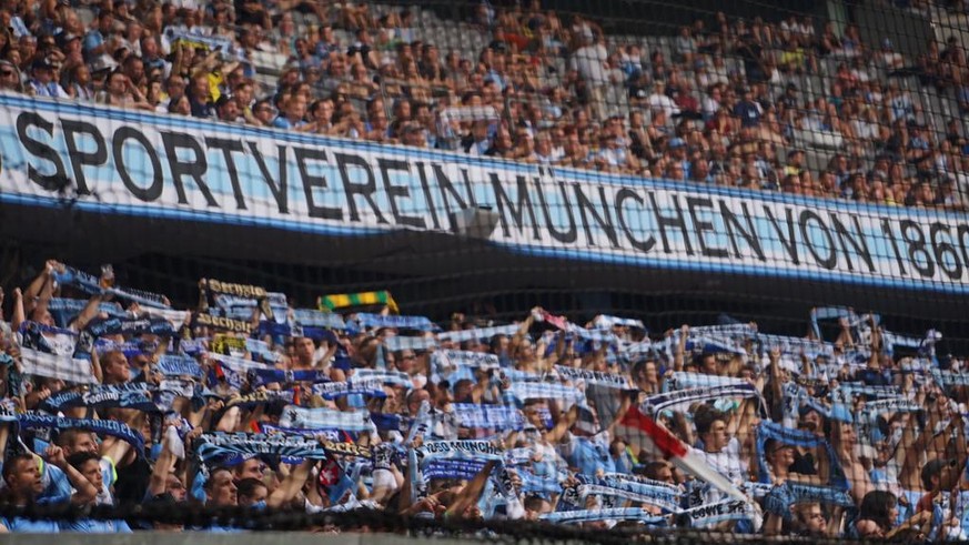 Eine Seltenheit: Die leidgeprüften 1860-Fans verbringen bei der Pokal-Sensation gegen Hoffenheim einen Freudentag.&nbsp;