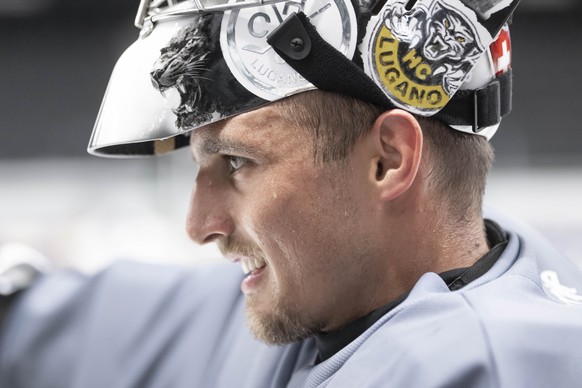 Luganos neuer Torhueter Joren Van Pottelberghe beim ersten Eistraining des HC Lugano KEYSTONE/Ti-Press/Pablo Gianinazzi