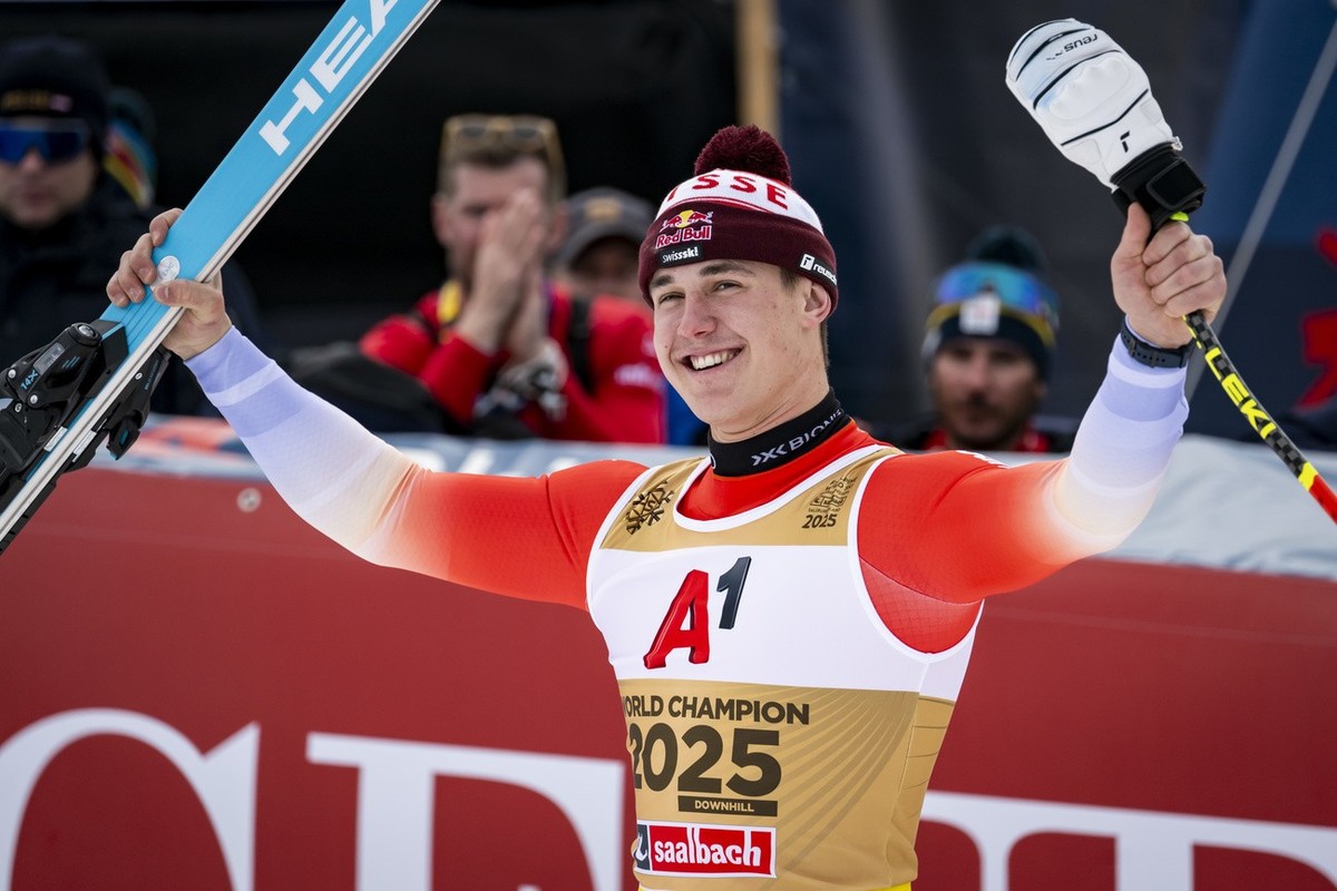 Gold medalist Franjo von Allmen of Switzerland celebrates during the podium ceremony of the men's Downhill race at the 2025 FIS Alpine World Ski Championships, in Saalbach-Hinterglemm, Austria, S ...