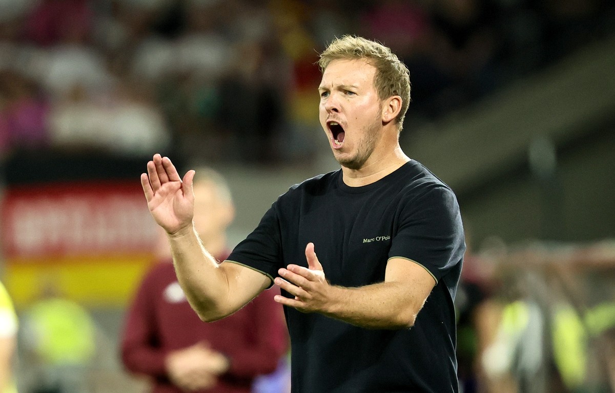 epa12360880 Germany's head coach Julian Nagelsmann gestures during the FIFA World Cup 2026 Group A qualification match between Germany and Northern Ireland in Cologne, Germany, 07 September 2025. ...