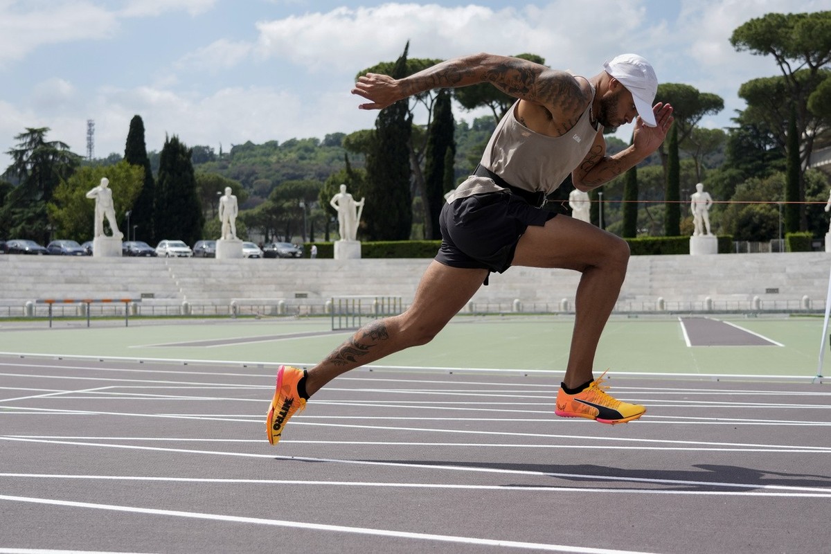 Defending Olympic 100 meters champion Marcell Jacobs trains in the historic Stadio dei Marmi ahead of an athletics meeting in Rome, Wednesday, May 15, 2024. (AP Photo/Alessandra Tarantino)