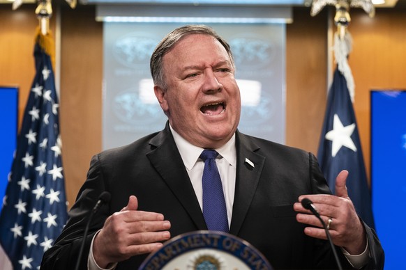 epa07639625 US Secretary of State Mike Pompeo speaks during a press briefing on the agreement the US struck with Mexico to avert President Trump&#039;s threatened tariffs at the State Department in Wa ...