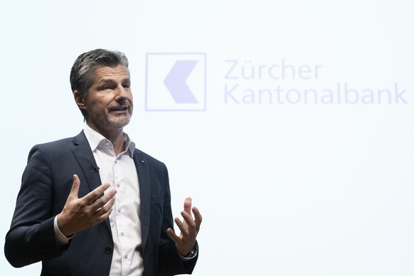 Urs Baumann, CEO Zuercher Kantonalbank, informiert an der Bilanzmedienkonferenz der Zuercher Kantonalbank, ZKB, ueber das Geschaeftsjahr 2023, aufgenommen am Freitag, 9. Februar 2024 in Zuerich. (KEYS ...