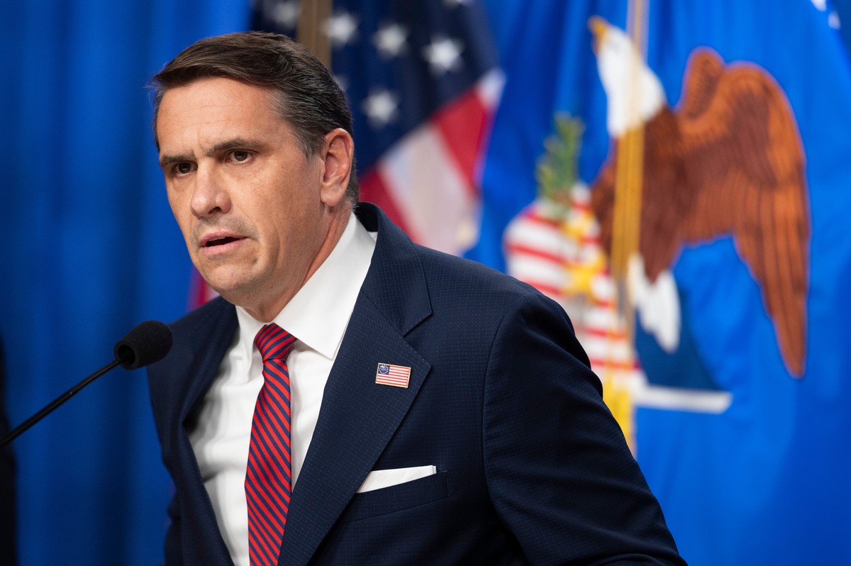 Acting Attorney General Todd Blanche announces that former FBI Director James Comey has been indicted, at the Justice Department in Washington, Tuesday, April 28, 2026. (AP Photo/Cliff Owen)
Todd Blan ...