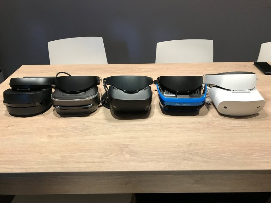 Acer, Asus, Dell, HP und Lenovo&nbsp;zeigen ihre neuen, preiswerten VR-Brillen für Windows 10, die mit allen handelsüblichen PCs funktionieren.