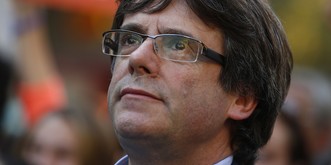 Ruft er die Unabhängigkeit Kataloniens aus, droht Puigdemont Festnahme