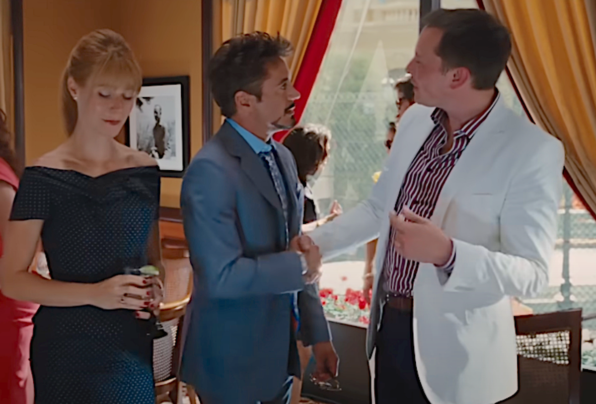 Gwyneth Paltrow, Robert Downey Jr. et Elon Musk dans Iron Man 2.
