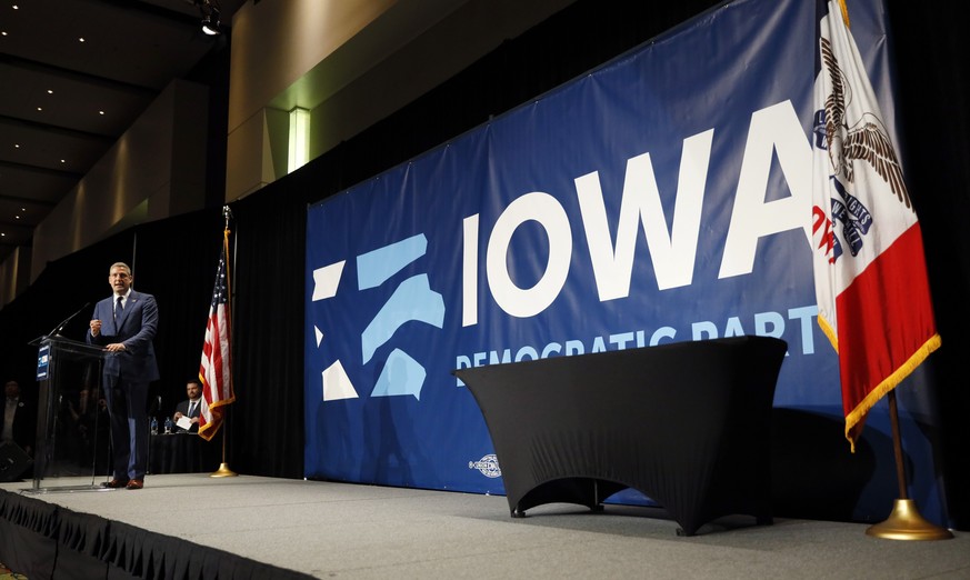 Democratic presidential candidate Tim Ryan speaks during the Iowa Democratic Party&#039;s Hall of Fame Celebration, Sunday, June 9, 2019, in Cedar Rapids, Iowa. (AP Photo/Charlie Neibergall)