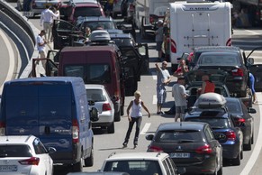 Ferienstau am Gotthard.