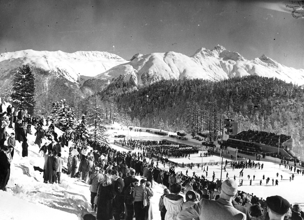 - SANKT MORITZ, SWITZERLAND: FILE This file picture dated 31 January 1948 shows the opening ceremony at the Winter Olympic Games Olympische Spiele Olympia OS in Sankt Moritz, Switzerland. ARCHIVES BEL ...