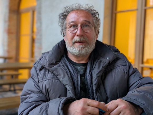 «Ich bin arm»: Seit einem Jahr kommt der Bauarbeiter Kim Castelli in die Suppenküche am Stadtrand von Lugano.