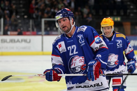 Marc-André Bergeron macht den Unterschied für die ZSC Lions aus.