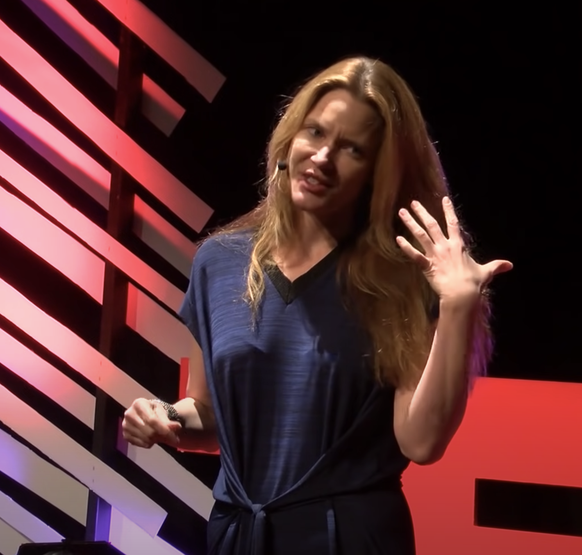 Justine Wilson bei einem Ted-Talk-Auftritt.