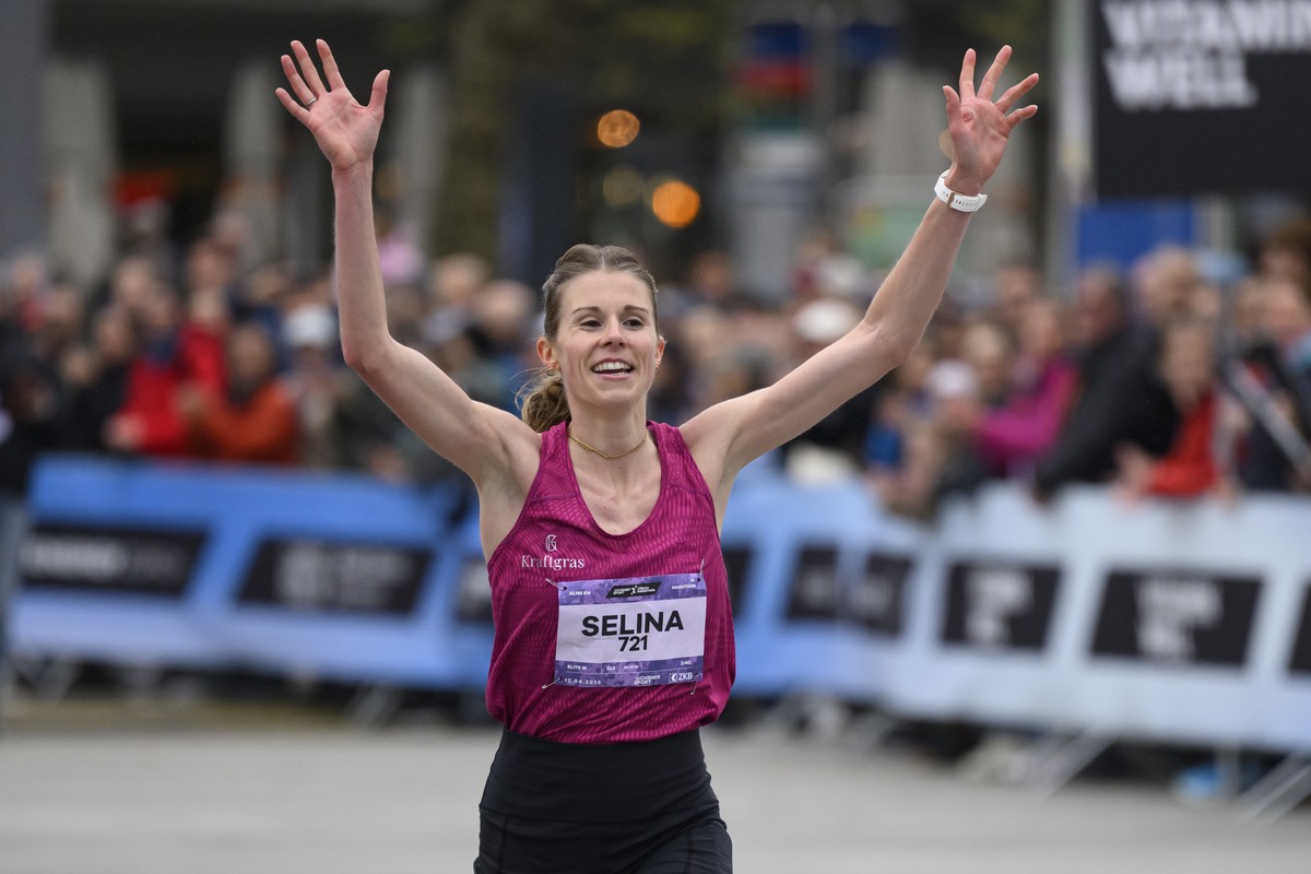 Selina Ummel wird dritte am 23. Zuerich Marathon, fotografiert am Sonntag, 12. April 2026 in Zuerich. (KEYSTONE/Christian Beutler)