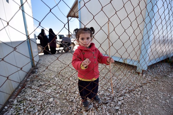 Ein Mädchen im al-Hol Camp in Hasaka.