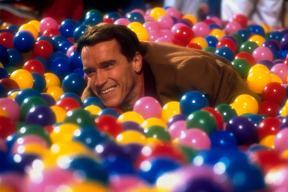 Actor Arnold Schwarzenegger on the set of the film Jingle All the Way, directed by Brian Levant. (Photo by Murray Close/Sygma/Sygma via Getty Images)