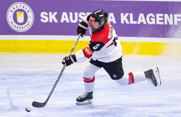 21.04.2024, Stadthalle, Klagenfurt, AUT, IHF WM, Frauen, Norwegen vs Österreich, Division 1A, 1. Runde, im Bild Anna Meixner AUT // during the IIHF women icehockey World Championship, WM, Weltmeisters ...