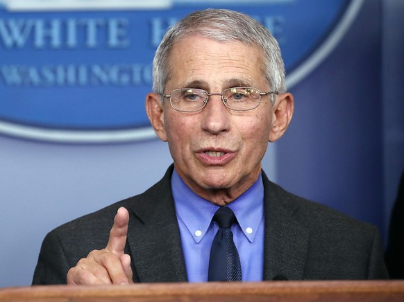 Der amerikanische Virenexperte Anthony Fauci lobt die positiven Resultate einer Studie zur Behandlung von Corona-Patienten. (Archivbild)