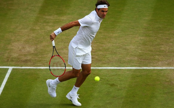 Federer bedient sich auf der Backhand-Seite oft des Slices.