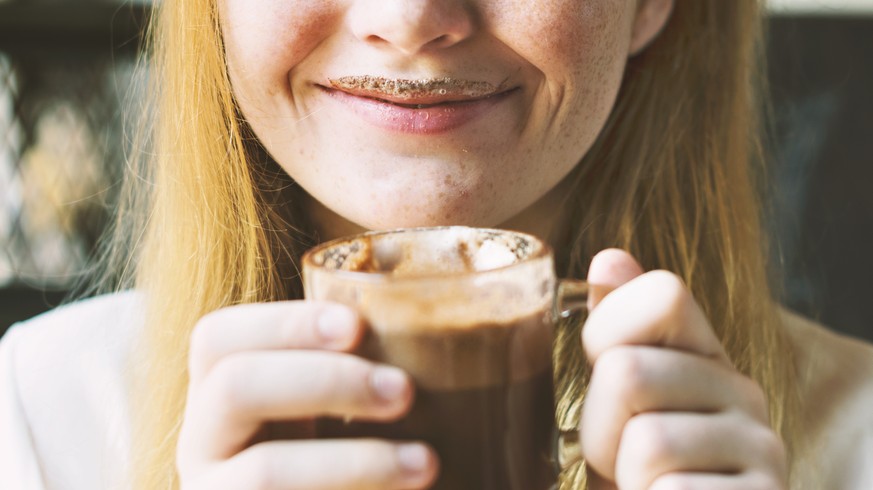 hot chocolate heisse schokolade trinken getränk süss dessert winter