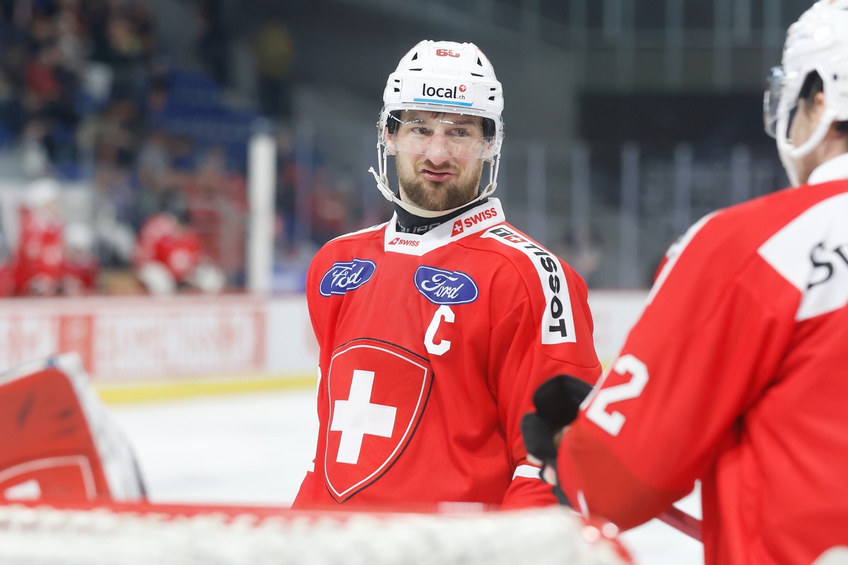 Switzerlands Tristan Scherwey in action during an ice hockey World Cup preparation match between Switzerland and Latvia at the Stimo Arena in Kloten, Switzerland, Saturday, April 27, 2024. (Keystone/M ...