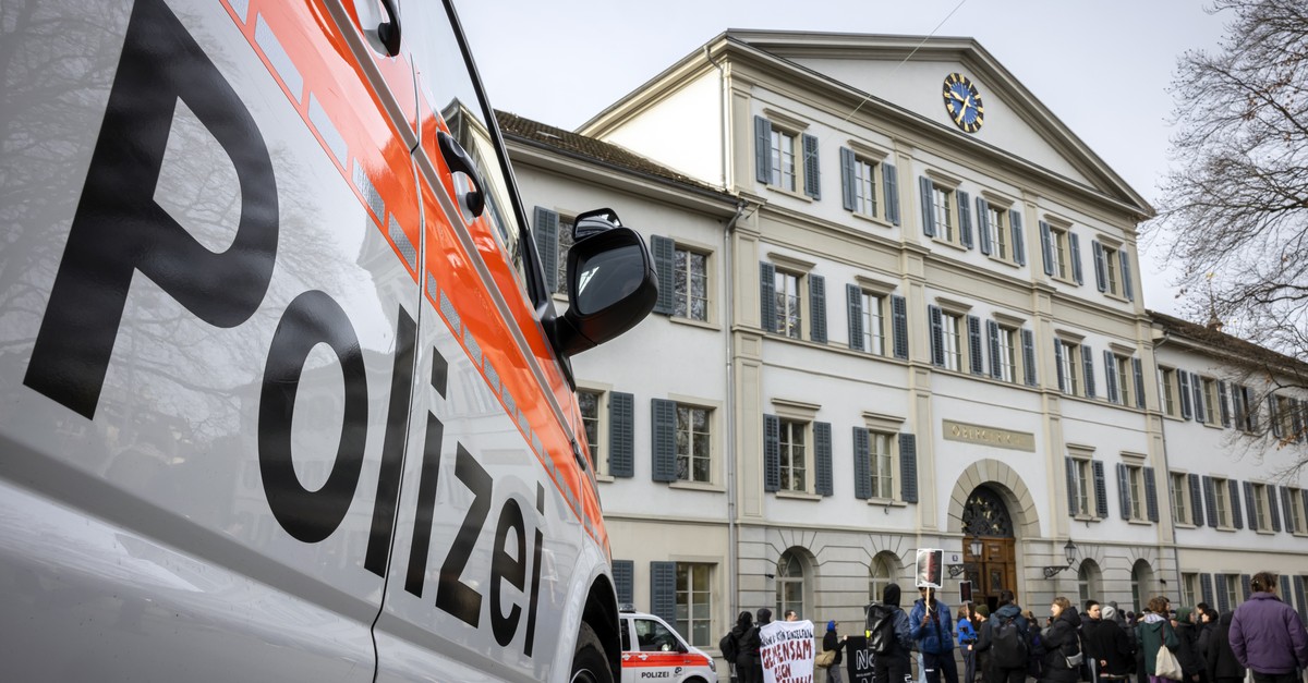 Obergericht-Z-rich-verurteilt-26-J-hrigen-wegen-Mordversuchs