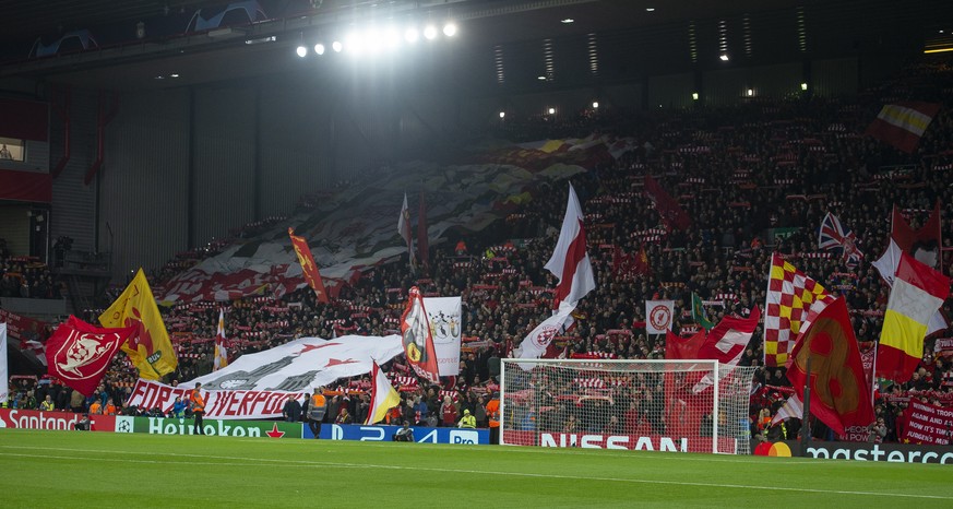 epa07224684 Liverpool&#039;s fans before the UEFA Champions League Group C soccer match between Liverpool FC and SSC Napoli held at the Anfield in Liverpool, Britain, 11 December 2018. EPA/PETER POWEL ...