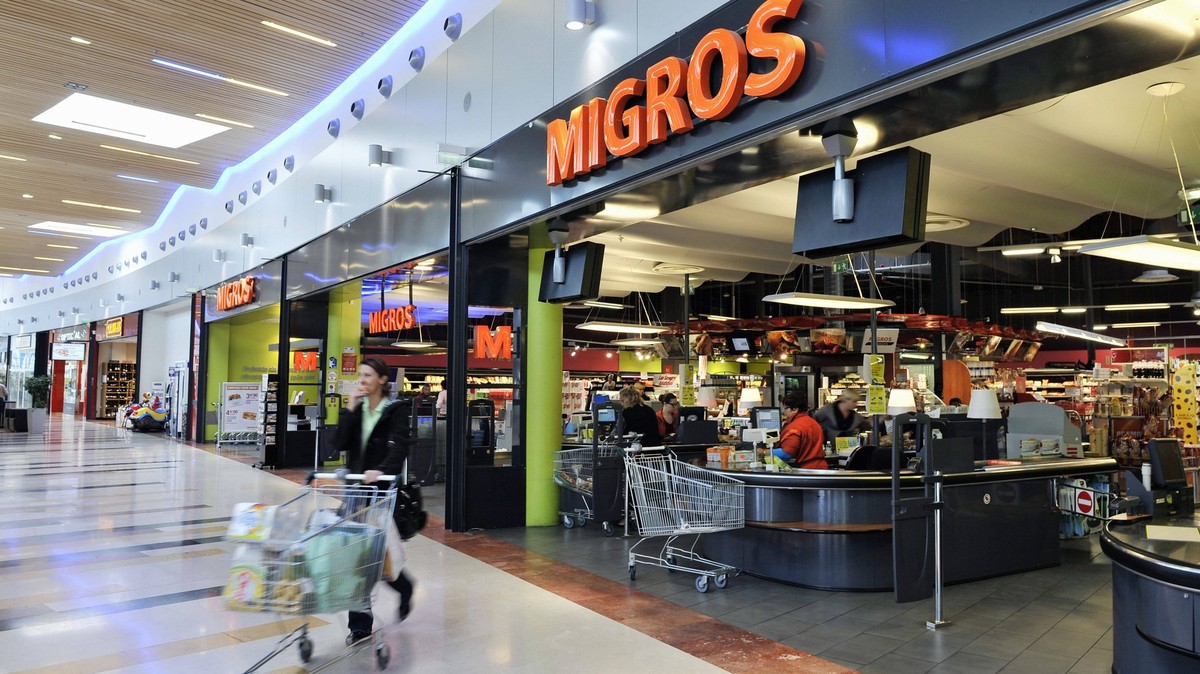 Neydens 74: Migros supermarket Migros supermarket. Vitam Parc shopping centre in Neydens 74. *** Local Caption *** PUBLICATIONxNOTxINxFRA Copyright: xLafabregue/Alpaca/Andia.frx 209362